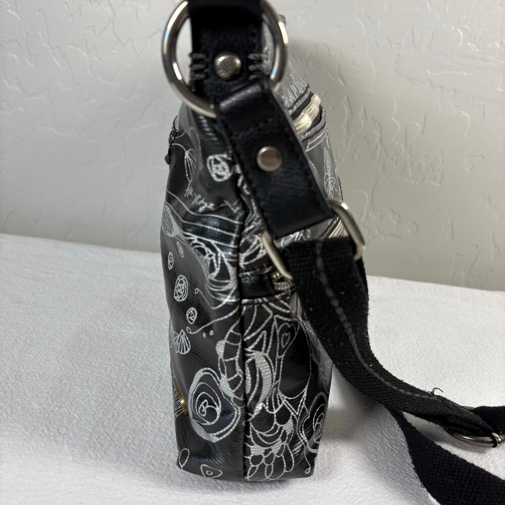 Sakroots Black Silver Peace Crossbody Organizer Bag Triple Zip Adjustable Strap - Picture 5 of 14